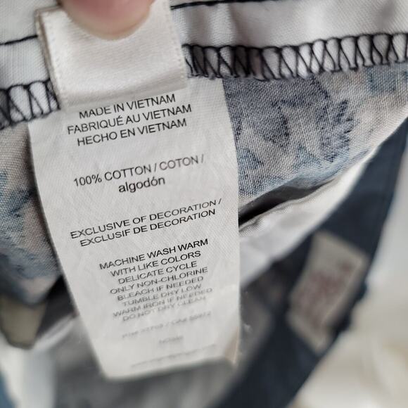 Original Penguin Men's Casual Shorts Size 32 Leaf pattern - Picture 5 of 6